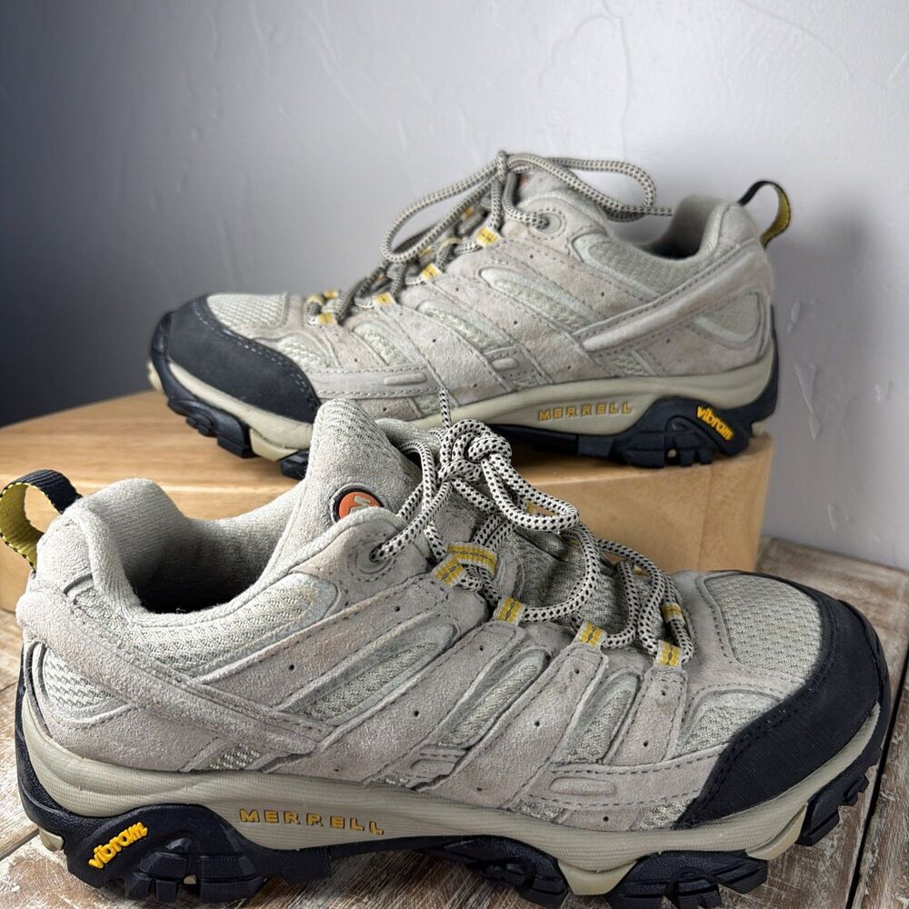Merrell Moab 2 Vent Hiking Shoes Womens 9 Wide
